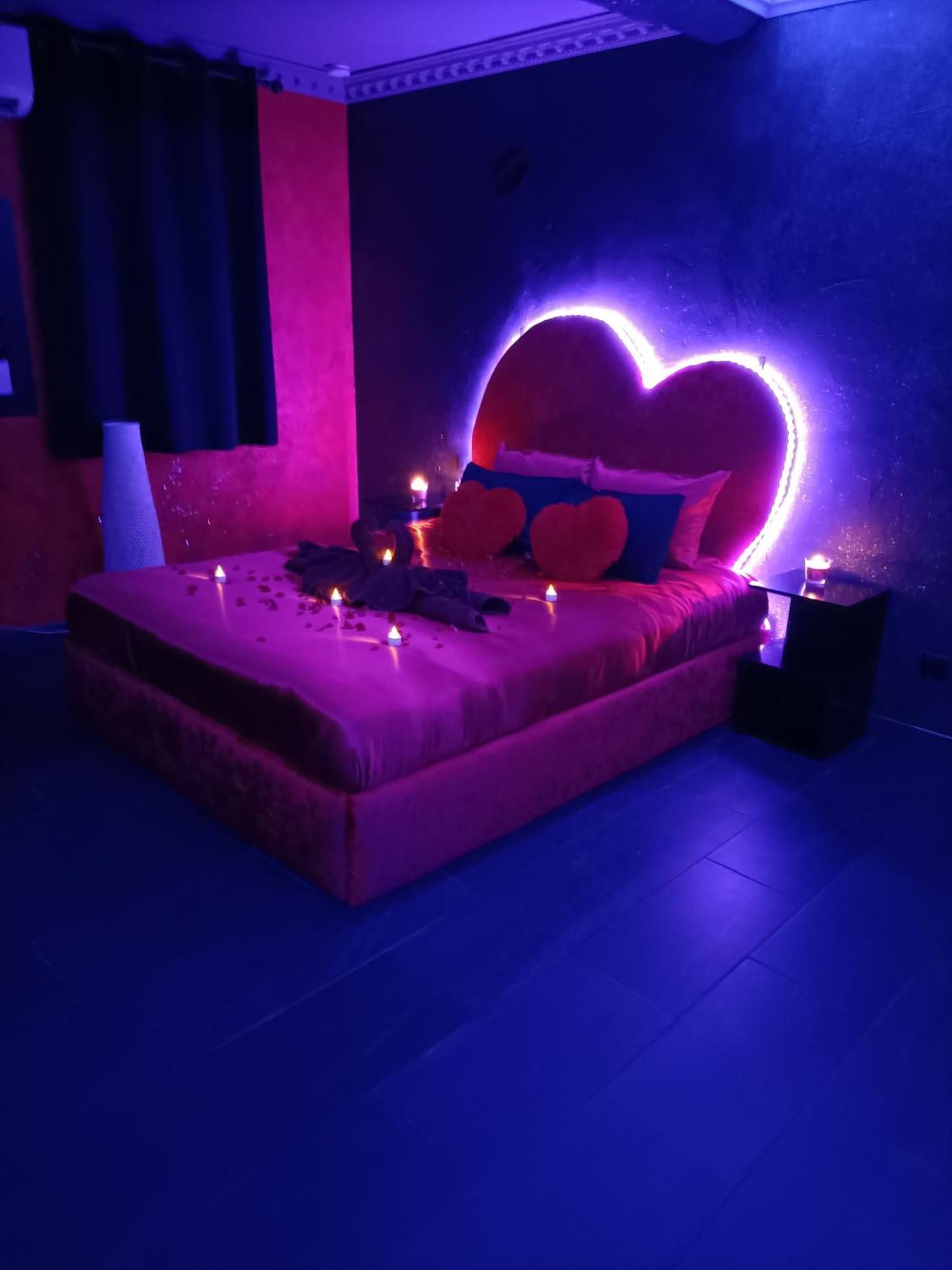 L'Instant Romance Le Romantique Castelnaudary Extérieur photo